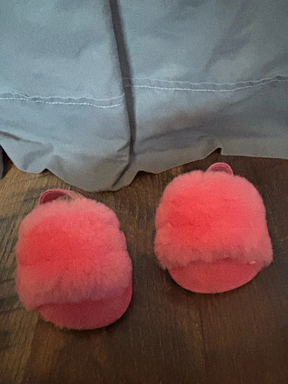 UGG fluff yeah hot pink faux fur slides infant size 1